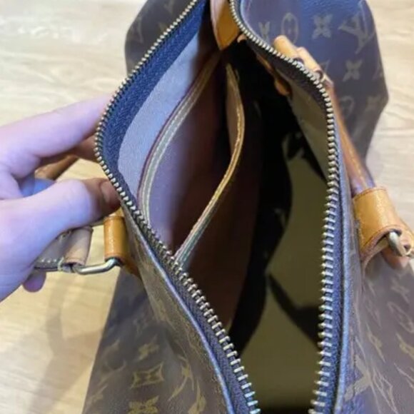 Louis Vuitton × Vintage - Louis Vuitton Vintage 90s Monogram Bag - Picture 8 of 10